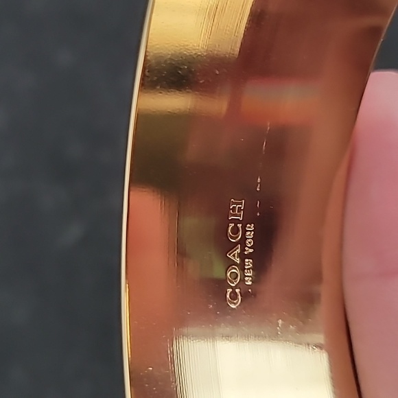 COACH hearts cuff bracelet - Picture 3 of 3